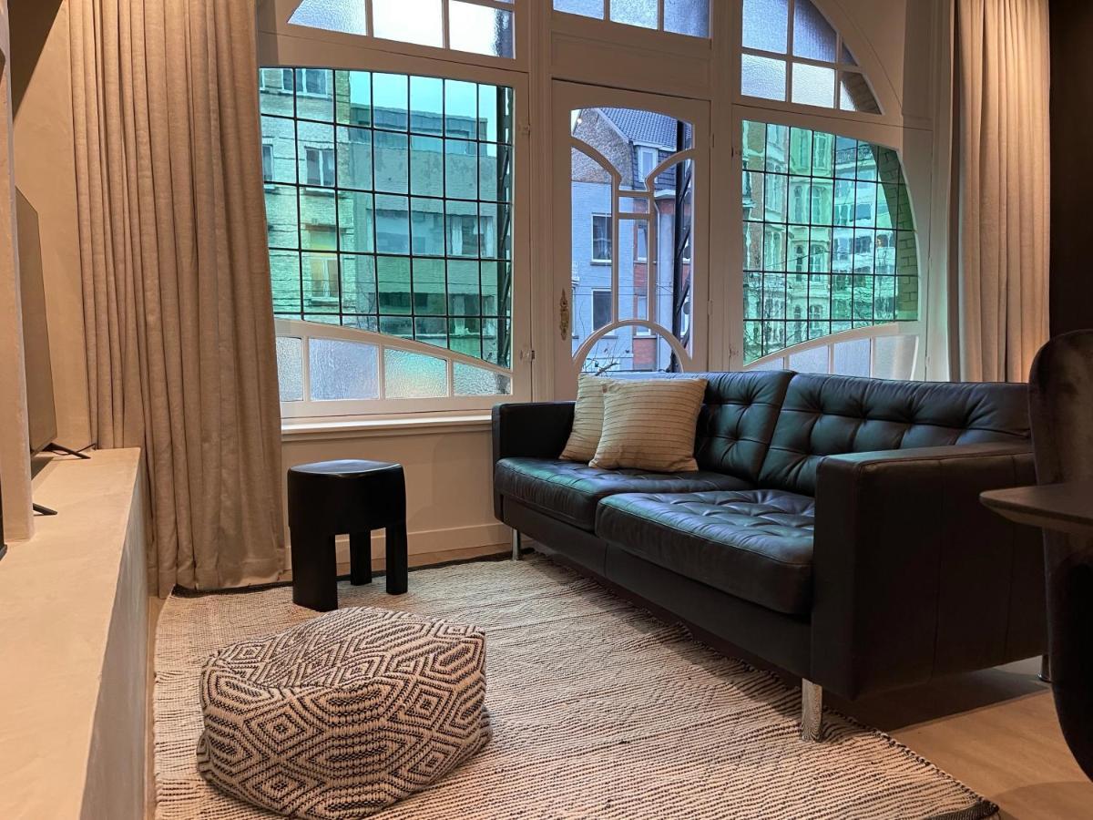 3 Bedroom Art-Nouveau Apartment With Free Parking Gent Exterior foto